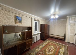 Продаю 1-комнатную квартиру, 33 м2, Кабардино-Балкариия, улица Чкалова, 132
