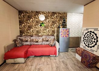 Продам двухкомнатную квартиру, 45.2 м2, Дятьково, улица Ленина, 214