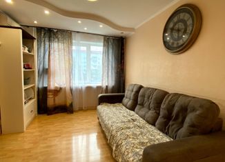 Продаю 3-ком. квартиру, 66.8 м2, посёлок городского типа Лучегорск, 4-й микрорайон, 21