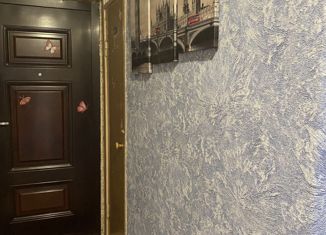 Продается 2-ком. квартира, 41 м2, Мурманск, Молодёжная улица, 17, Ленинский округ