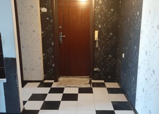 Продажа 3-комнатной квартиры, 67.7 м2, Ломоносов, Ораниенбаумский проспект, 31
