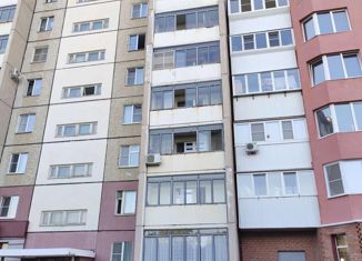 Сдается 1-комнатная квартира, 40.3 м2, Челябинская область, проспект Карла Маркса, 32