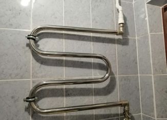 Продаю 1-ком. квартиру, 33 м2, Нефтегорск, улица Буровиков, 15