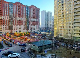 Продаю 1-комнатную квартиру, 35.2 м2, Санкт-Петербург, улица Бадаева, 8к1, улица Бадаева