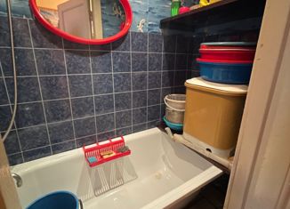 Продам двухкомнатную квартиру, 45.7 м2, Щёкино, Базовая улица, 14