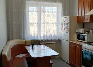 Продается 2-комнатная квартира, 57.3 м2, Магаданская область, Колымская улица, 11А