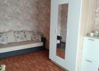 Сдаю однокомнатную квартиру, 32 м2, Орловская область, улица Степана Разина, 16