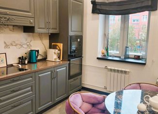 Продам 2-ком. квартиру, 51 м2, Москва, улица Столетова, 11, улица Столетова