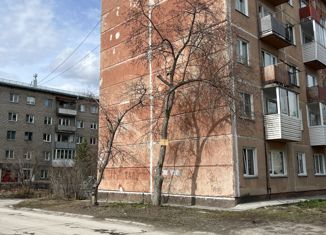 Продаю однокомнатную квартиру, 28 м2, Новосибирская область, микрорайон Центральный, 26