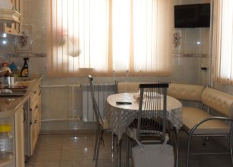 Продаю дом, 300 м2, садоводческое некоммерческое товарищество Ветеран-3, улица Дружбы Соседей