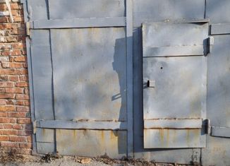 Продам гараж, 18 м2, Владивосток, улица Тухачевского, 66, Первореченский район