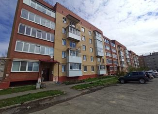 Продажа 2-комнатной квартиры, 48.4 м2, Свердловская область, улица 8 Марта, 79