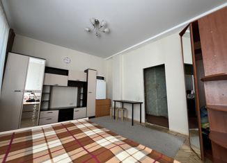 Продам четырехкомнатную квартиру, 82 м2, Санкт-Петербург, Курская улица, 31