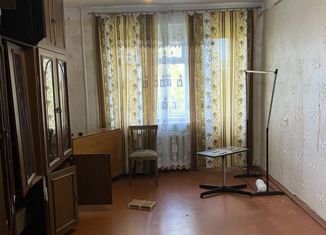 Продам двухкомнатную квартиру, 43 м2, Валдай, улица Победы, 82