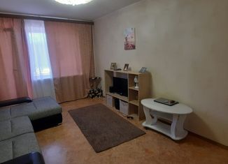 Продается 3-ком. квартира, 61 м2, Ясногорск, Комсомольская улица, 12