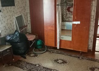 Трехкомнатная квартира на продажу, 77 м2, Белозерск, Первомайская улица, 29А