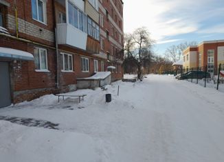 Продам 2-ком. квартиру, 45.9 м2, посёлок Старопышминск, улица Максима Горького, 2