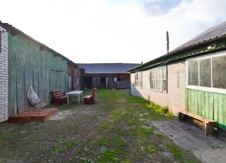 Продам 3-ком. квартиру, 66.7 м2, село Калтай, Молодёжная улица, 7