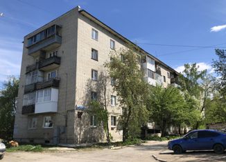 Двухкомнатная квартира на продажу, 40 м2, Свердловская область, Инженерная улица, 12