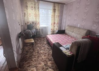 Продаю 1-ком. квартиру, 28.4 м2, Новотроицк, улица Губина, 10