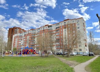 Продаю 2-комнатную квартиру, 52.2 м2, Дмитров, микрорайон имени К.А. Аверьянова, 14