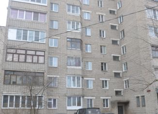 Продам 1-комнатную квартиру, 32.4 м2, Вязьма, улица Полины Осипенко, 3А