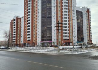 Продаю 3-комнатную квартиру, 88.3 м2, Оренбургская область, Салмышская улица, 36
