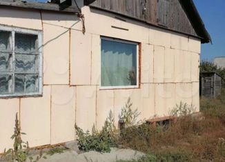 Двухкомнатная квартира на продажу, 35 м2, село Безрукавка, Рабочая улица, 10