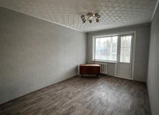 Продается двухкомнатная квартира, 49.9 м2, Асбест, улица Ладыженского, 30