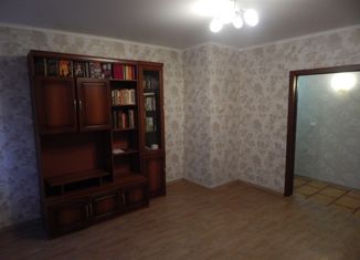 Продаю 3-ком. квартиру, 54.3 м2, посёлок Саракташ, Рыбный переулок, 36