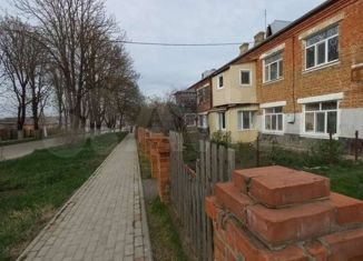 Продам 3-ком. квартиру, 61.2 м2, Кореновск, Школьная улица, 8