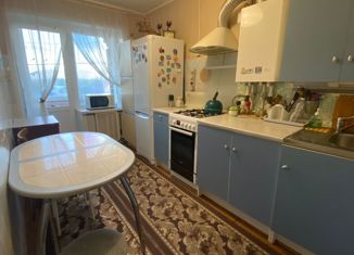 Продажа 2-комнатной квартиры, 44.8 м2, Каменка, Советская улица, 1