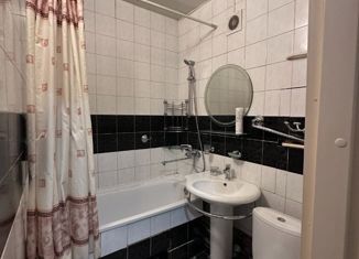 Продаю двухкомнатную квартиру, 43.2 м2, Новосибирск, проспект Карла Маркса, 15, проспект Карла Маркса