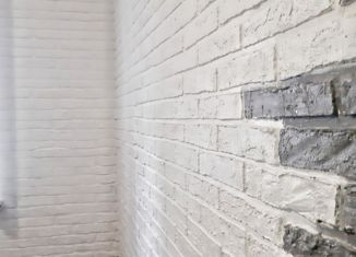 Продаю комнату, 12.5 м2, Октябрьский, улица Академика Королёва, 5