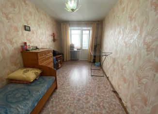 Продается 2-комнатная квартира, 47.3 м2, Свердловская область, улица Логинова, 36
