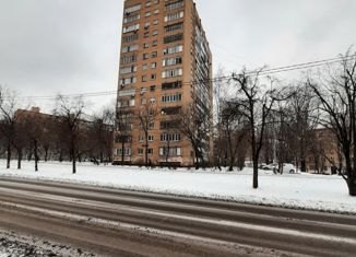 Продаю 1-комнатную квартиру, 36 м2, Москва, улица Паршина, 27, улица Паршина