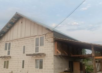 Продаю дом, 140 м2, Дегтярск, улица Игоря Ржавитина, 11