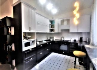 Продаю дом, 204 м2, Горячий Ключ, улица Солнечный Берег