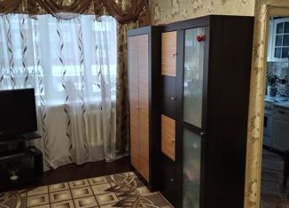 Сдам в аренду 2-комнатную квартиру, 37 м2, Кемеровская область, Инициативная улица, 27