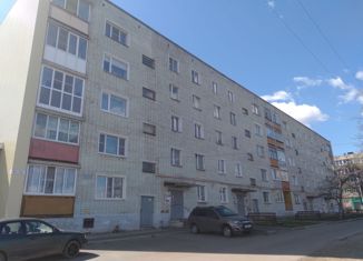Трехкомнатная квартира на продажу, 60 м2, Слободской, улица Корто, 9