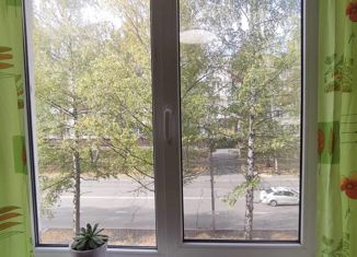 Продаю двухкомнатную квартиру, 45 м2, Нижнекамск, улица Гагарина, 2