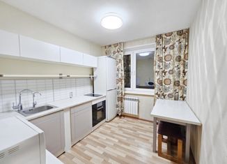 Продажа двухкомнатной квартиры, 50 м2, Москва, Батайский проезд, 43, Батайский проезд