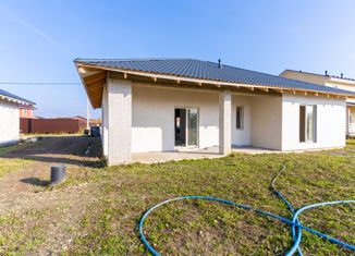 Продается дом, 122 м2, коттеджный поселок Весна