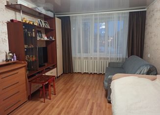 Продам двухкомнатную квартиру, 43 м2, Ленинградская область, улица Германа Титова, 6