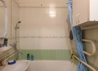 Продаю 2-комнатную квартиру, 55 м2, поселок Новоорск, Рабочая улица, 22А