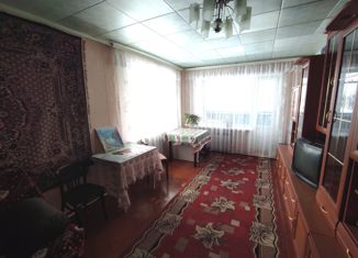 Продам 2-комнатную квартиру, 49.2 м2, поселок сельского типа Введенское, Гагаринская улица, 19