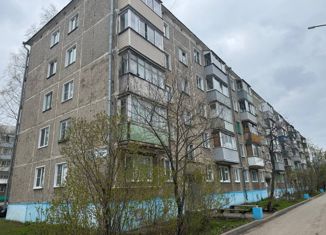 Продается 2-комнатная квартира, 46.6 м2, Кировская область, улица Павла Корчагина, 213А