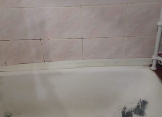 Продажа трехкомнатной квартиры, 53 м2, Екатеринбург, Ярославская улица, 33, Ярославская улица