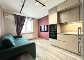 Продам 1-ком. квартиру, 37.2 м2, Нижний Новгород, улица Романтиков, 3, улица Романтиков