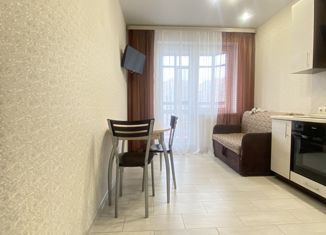 Продам двухкомнатную квартиру, 73.2 м2, Казань, улица Баки Урманче, 5, ЖК Солнечный Город